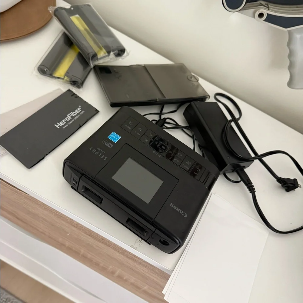 Canon 0599C001 Selphy CP1200 Black Wireless Color Photo Printer - Picture 4 of 12